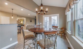 165 Lakeland Way, Aurora, OH 44202