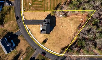 24 Cassidy Trl, Coventry, RI 02816