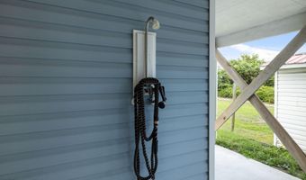 109 E Terminal Blvd, Atlantic Beach, NC 28512