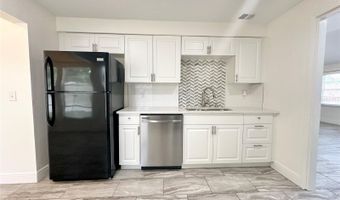 122 S BULOVA Dr, Apopka, FL 32703