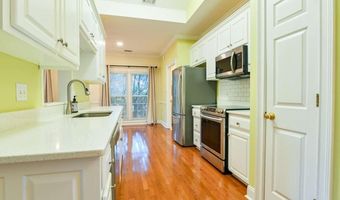211 Stonecrest Ct, Athens, GA 30605