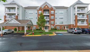20655 HOPE SPRING Ter 403, Ashburn, VA 20147