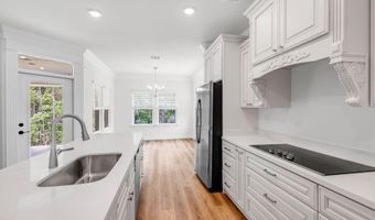 13740 Winterberry Dr, Biloxi, MS 39532