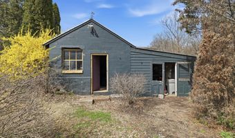 144 W MAIN St, Adamstown, PA 19501