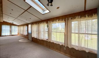 877 Grand Falls Rd, Baileyville, ME 04694