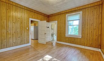 8120 2nd St, Boiling Springs, SC 29316