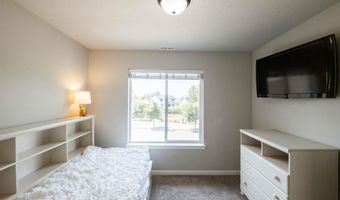 4113 Sagecrest Dr, Albany, OR 97322