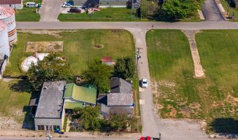 134 S Main St, Adairville, KY 42202