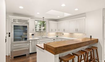 1443 Crystal Lake Rd 3E, Aspen, CO 81611