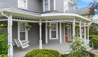 198 E Main St, Apple Creek, OH 44606