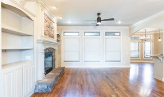 1611 NE Chapel Hill Dr, Bentonville, AR 72712