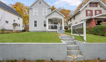 994 Moeller Ave, Akron, OH 44307