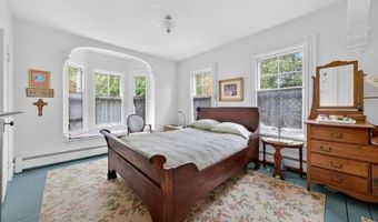 69 Smith Hill Rd, Airmont, NY 10952