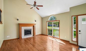 204 E 8th St, Adrian, MO 64720