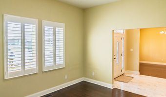 372 Foxboro Dr, Avon, IN 46123