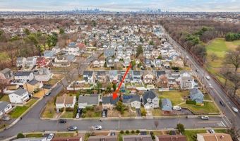 22 Cottage St, Belleville, NJ 07109