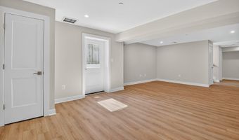 5310 CATHEDRAL Ave NW, Washington, DC 20016