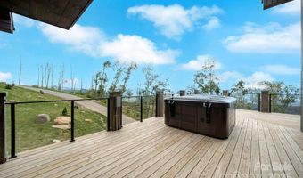 404 Silver Eagle Trl, Banner Elk, NC 28604