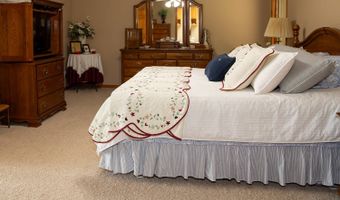 105 Firefly Ct, Altamont, MO 64620