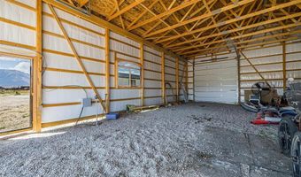 5 Cowboy Dr, Clark, WY 82435