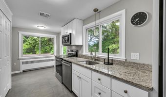 24 Ridge Rd, Cromwell, CT 06416