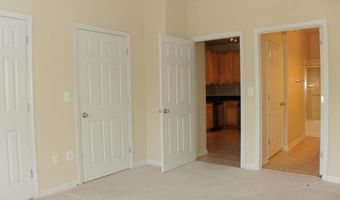 4850 EISENHOWER Ave #217, Alexandria, VA 22304