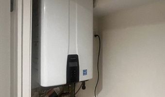14 Humboldt Pl 1, Boston, MA 02127