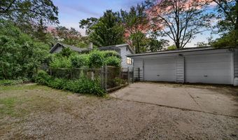 115 S Quigley Ave, Beverly Shores, IN 46301