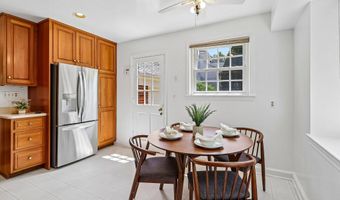5601 KIRKWOOD Dr, Bethesda, MD 20816