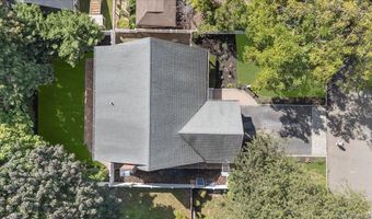 94 Carman Pl, Amityville, NY 11701