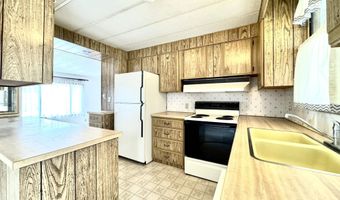 3800 Mountain View Dr SE 43, Albany, OR 97322