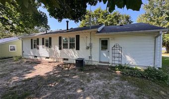 109 S Dubuque St, Anamosa, IA 52205