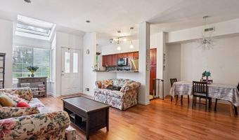 13 Birchwood Rd, Bedminster, NJ 07921