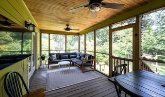 160 Crestview Cir, Athens, GA 30606