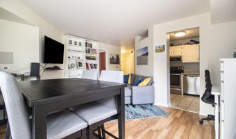 2221 S Huron Pkwy 2, Ann Arbor, MI 48104