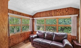 26 Thomas St, Charlestown, RI 02813