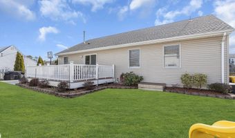 1400 Mizzen Ave, Beachwood, NJ 08722