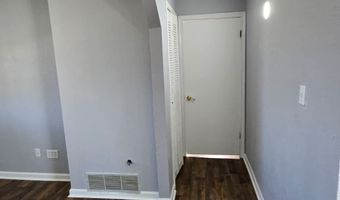310 S Wickham St, Alvord, TX 76225