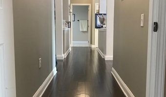 201 W 30TH St 302, Bayonne, NJ 07002