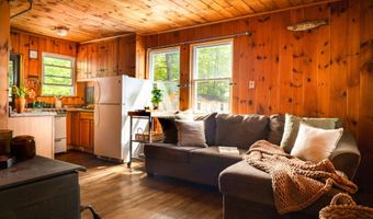196 Maple Ave, Acra, NY 12405