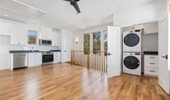 1016 NW A St, Bentonville, AR 72712