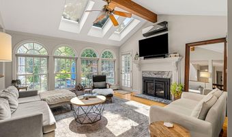 127 Liberty Hill Rd, Bedford, NH 03110
