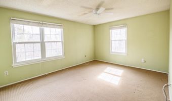 72 ARAPAHO Pl, Absecon, NJ 08205