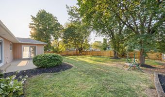 6174 Sunny Vale Dr, Columbus, OH 43228
