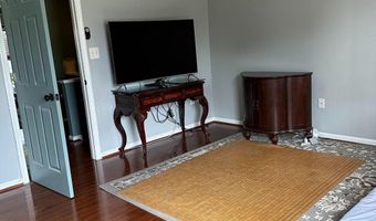 1202 LAURENS St, Baltimore, MD 21217