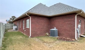 2201 L St, Barling, AR 72923