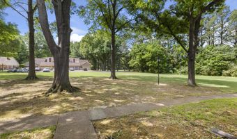 5951 BLAKEVIEW Dr, Bartlett, TN 38134