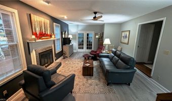 222 Shallowbrook Dr, Advance, NC 27006