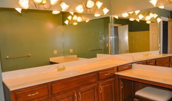 166 Castleton Dr, Bardstown, KY 40004