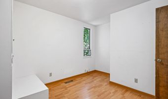 1015 Oneida Cir, Ashland, OR 97520